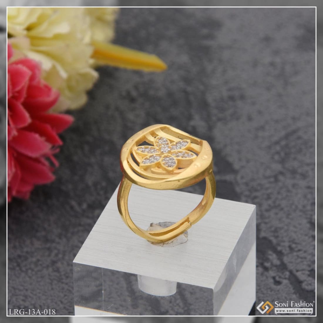 Intertwining Leaves Rose Gold and Diamond Finger Ring
